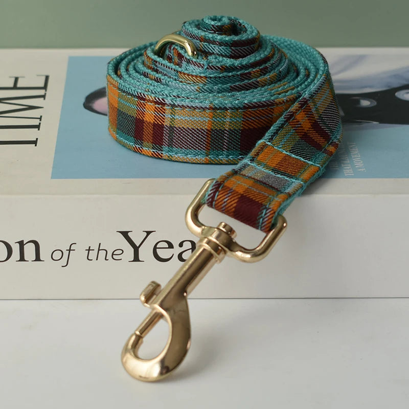 Set Personalizat Zgardă, Ham și Lesă pentru Câini – Accesorii Clasice și Reglabile